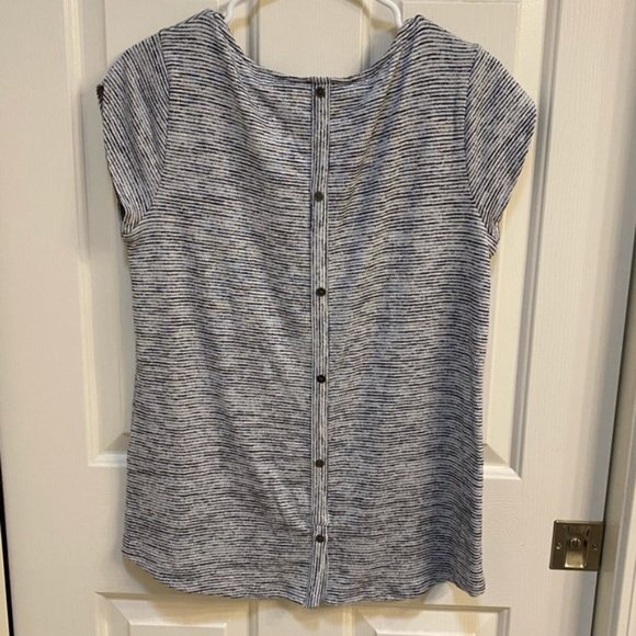 NWT Market & Spruce Brayvan Button Back Knit Top Striped Sz Medium Petite - Picture 3 of 3
